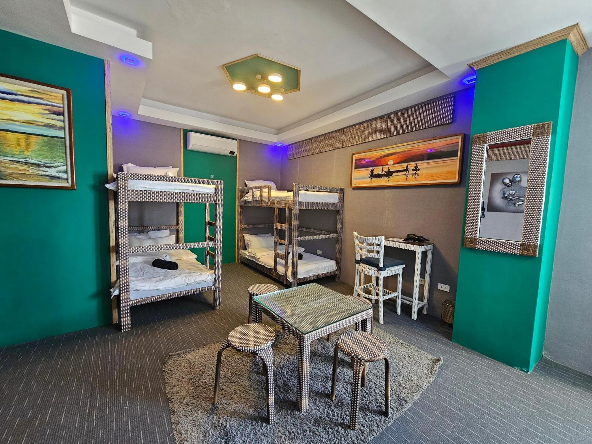 Attic Capsule Hotel Marigondon  Exterior photo